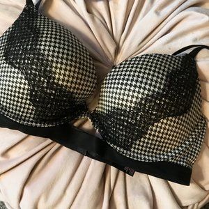 VS Very Sexy pushup bra 34C. Bombshell bra | Herringbone bra / BW lace